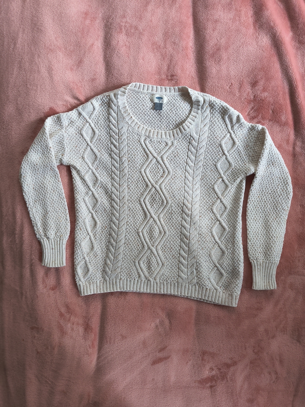 Old Navy Cream Cable Knit Crewneck Sweater